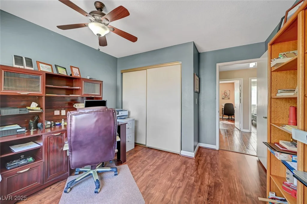 8908 Rocky Shore, Las Vegas, NV 89117