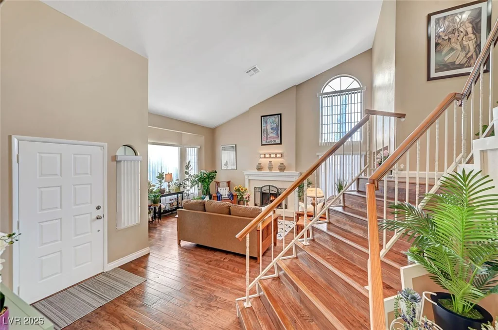 8908 Rocky Shore, Las Vegas, NV 89117