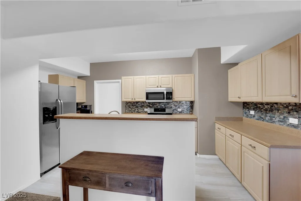 8250 Grand Canyon, Las Vegas, NV 89166