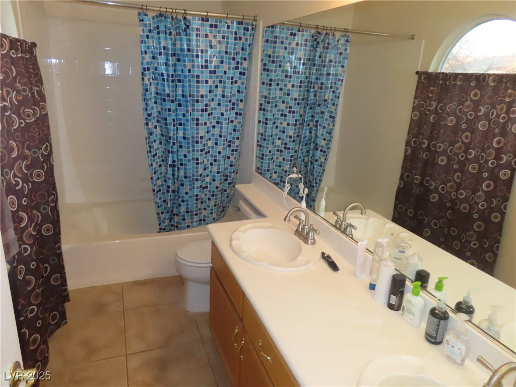 10046 Daybreak Dew, Las Vegas, NV 89183