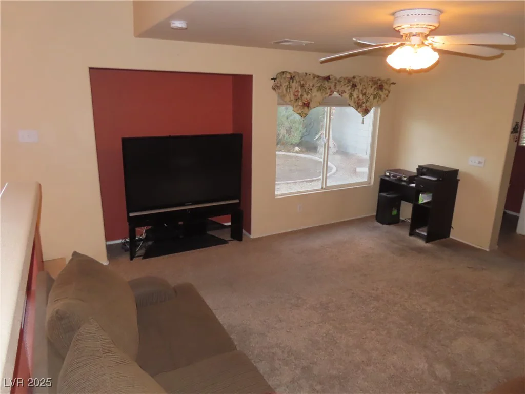 10046 Daybreak Dew, Las Vegas, NV 89183