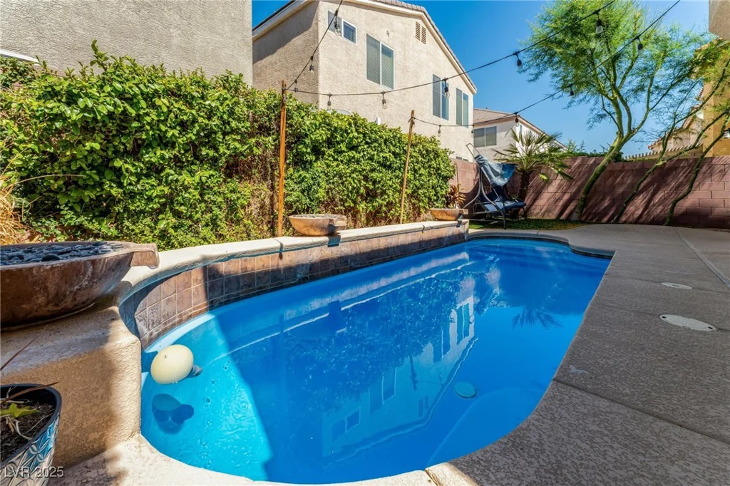 8449 Kettledrum, Las Vegas, NV 89139