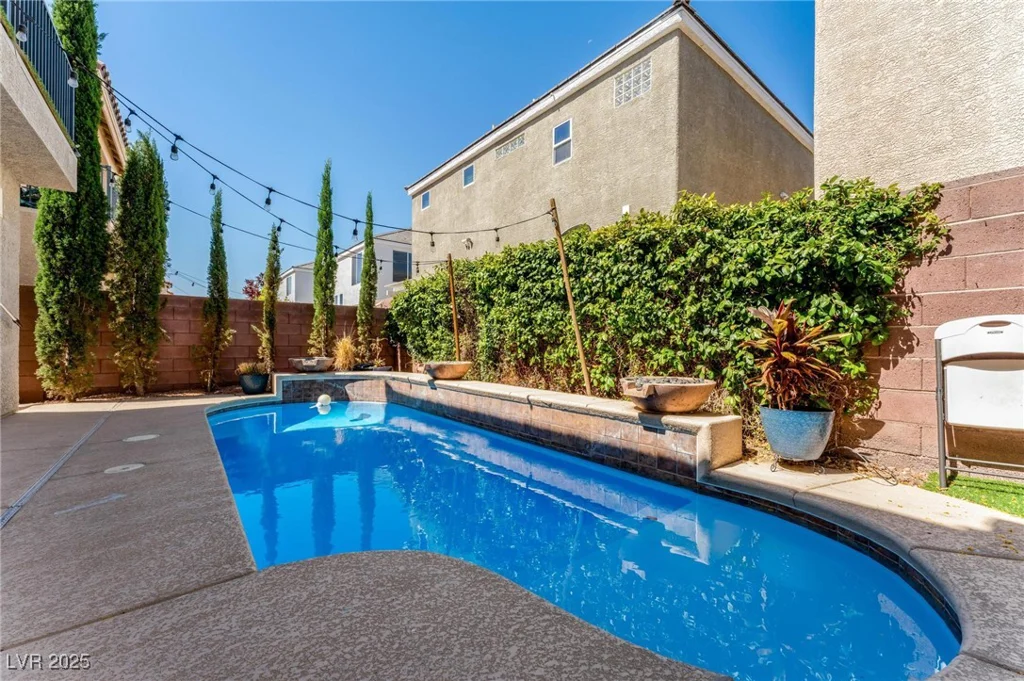 8449 Kettledrum, Las Vegas, NV 89139