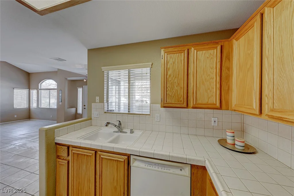 928 Allure, Las Vegas, NV 89128