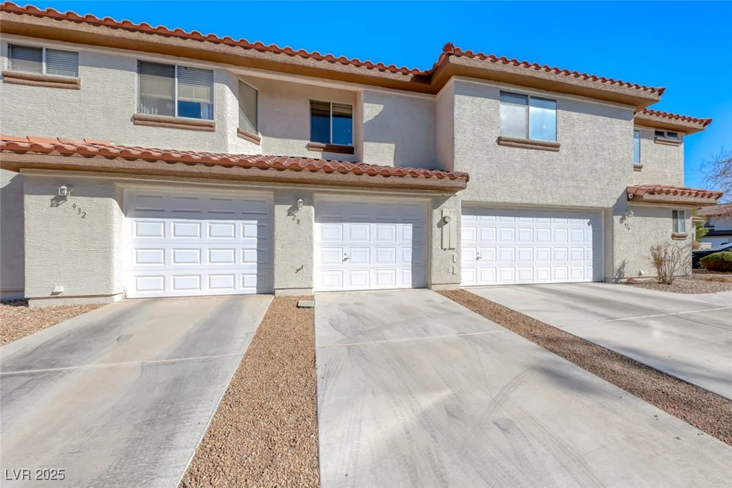 928 Allure, Las Vegas, NV 89128
