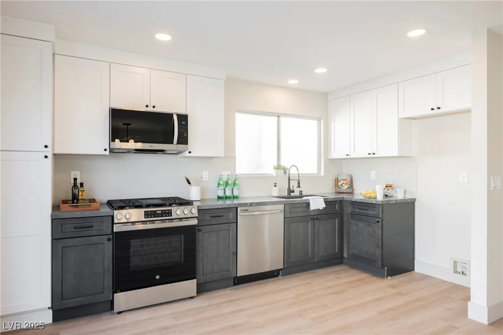 353 Keating, Henderson, NV 89074