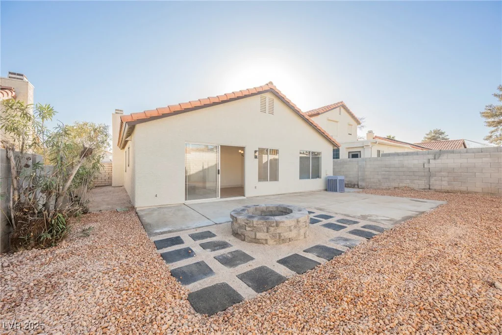 353 Keating, Henderson, NV 89074