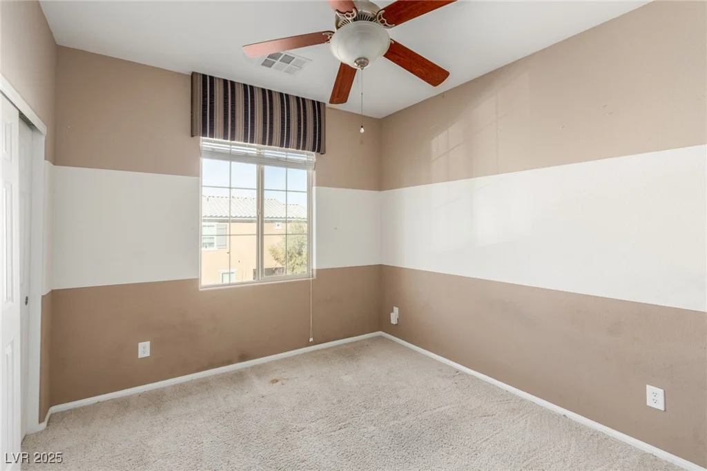 10221 Mayflower Bay, Las Vegas, NV 89166
