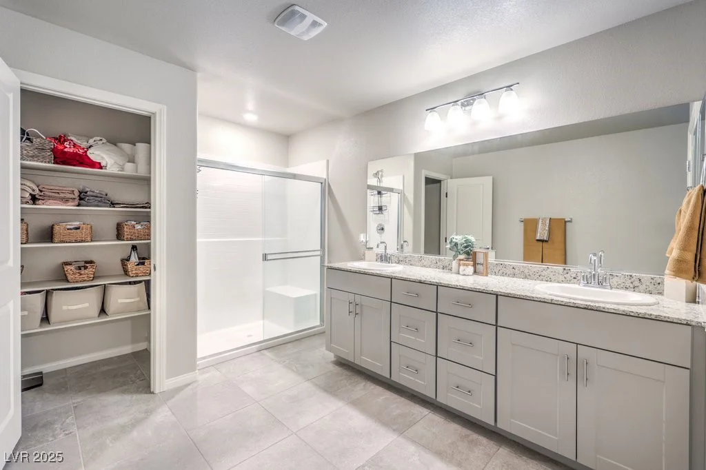 7856 Stone Forest, North Las Vegas, NV 89084