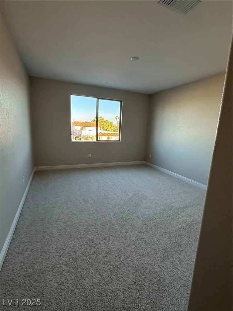 7142 Twilight Rider, Las Vegas, NV 89118
