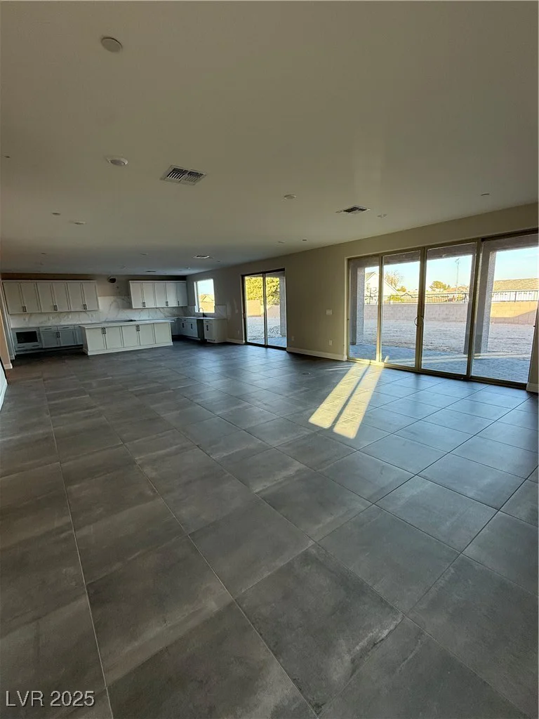 7142 Twilight Rider, Las Vegas, NV 89118