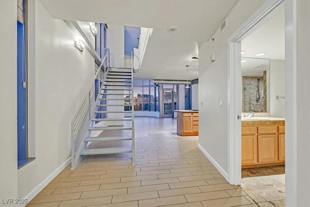360 Desert Inn, Las Vegas, NV 89109