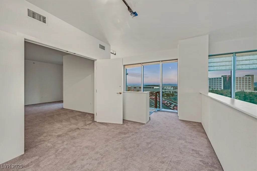 360 Desert Inn, Las Vegas, NV 89109