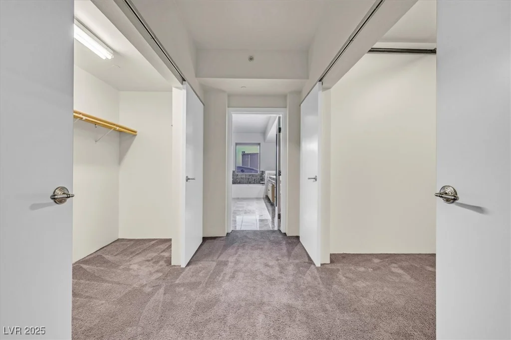 360 Desert Inn, Las Vegas, NV 89109