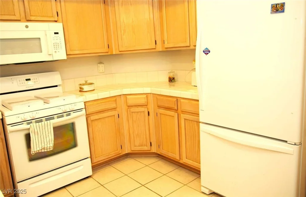 7950 Flamingo, Las Vegas, NV 89147