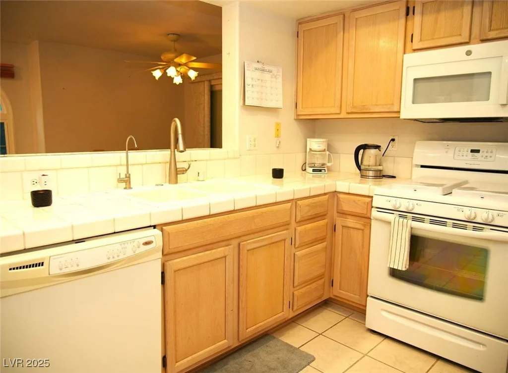 7950 Flamingo, Las Vegas, NV 89147