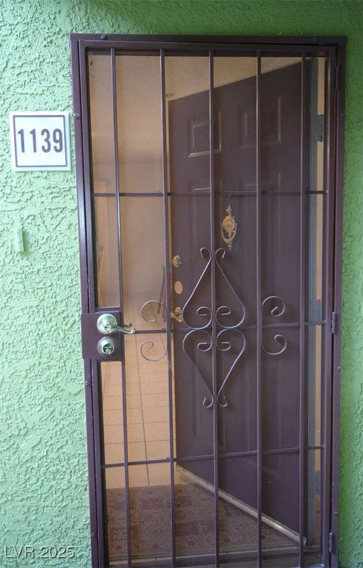 7950 Flamingo, Las Vegas, NV 89147