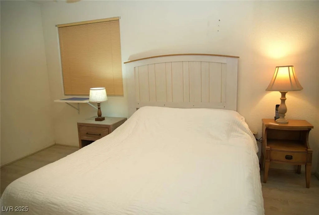 7950 Flamingo, Las Vegas, NV 89147