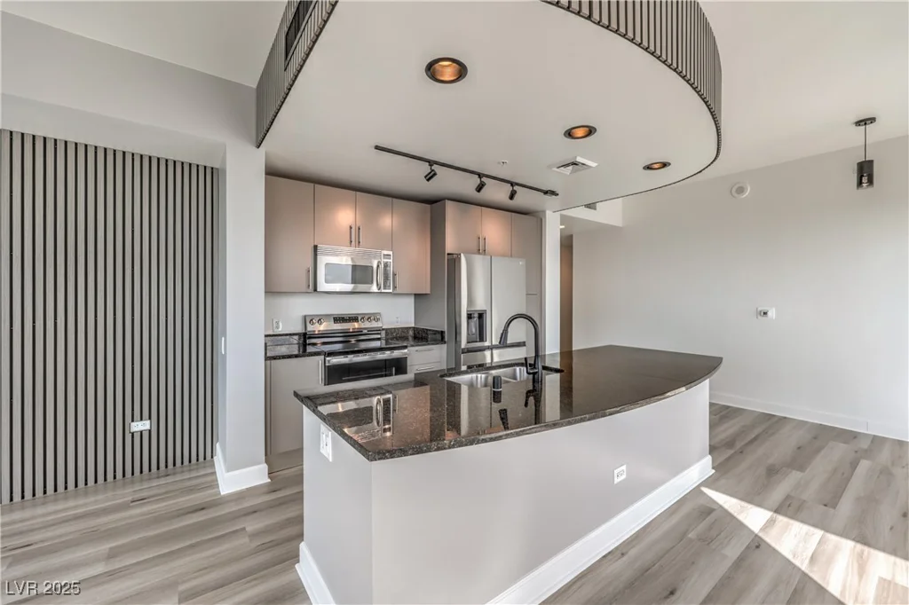 200 Sahara, Las Vegas, NV 89102