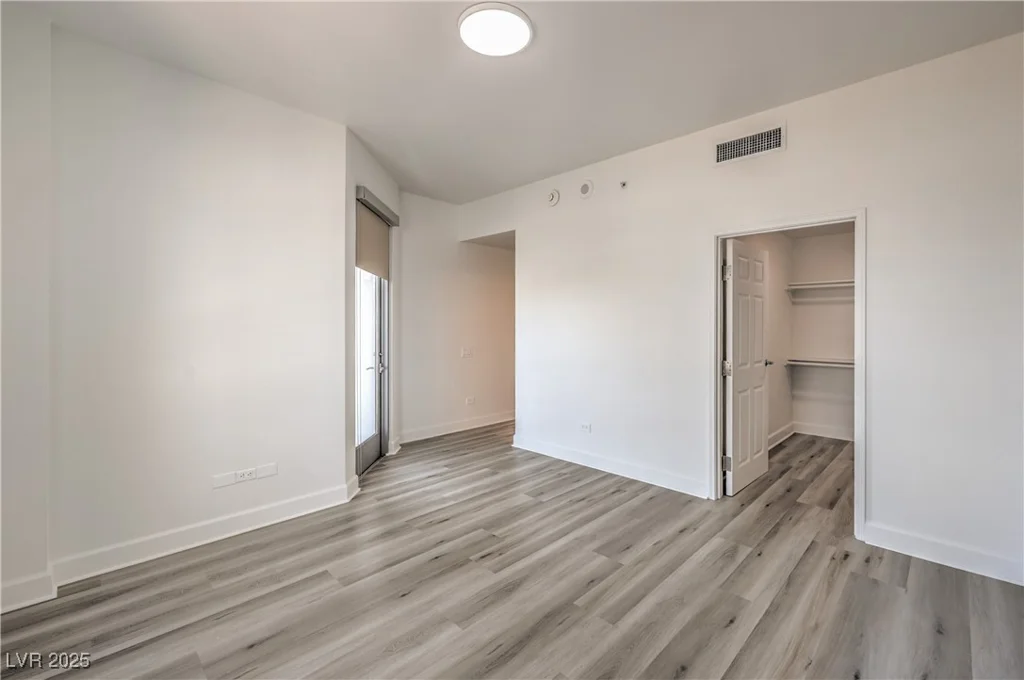 200 Sahara, Las Vegas, NV 89102