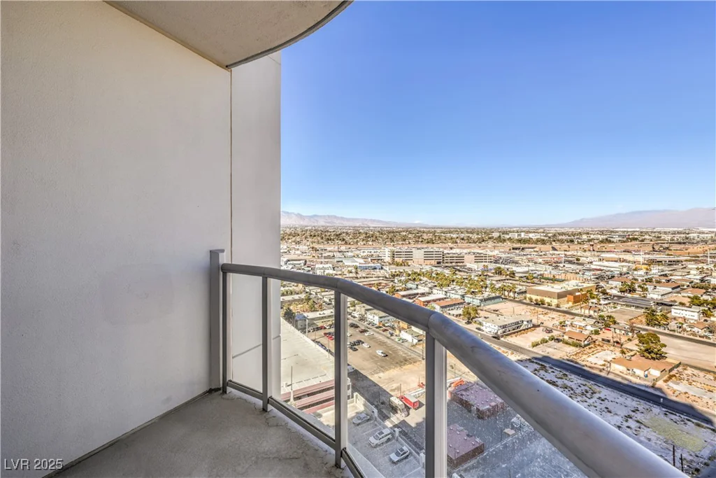 200 Sahara, Las Vegas, NV 89102