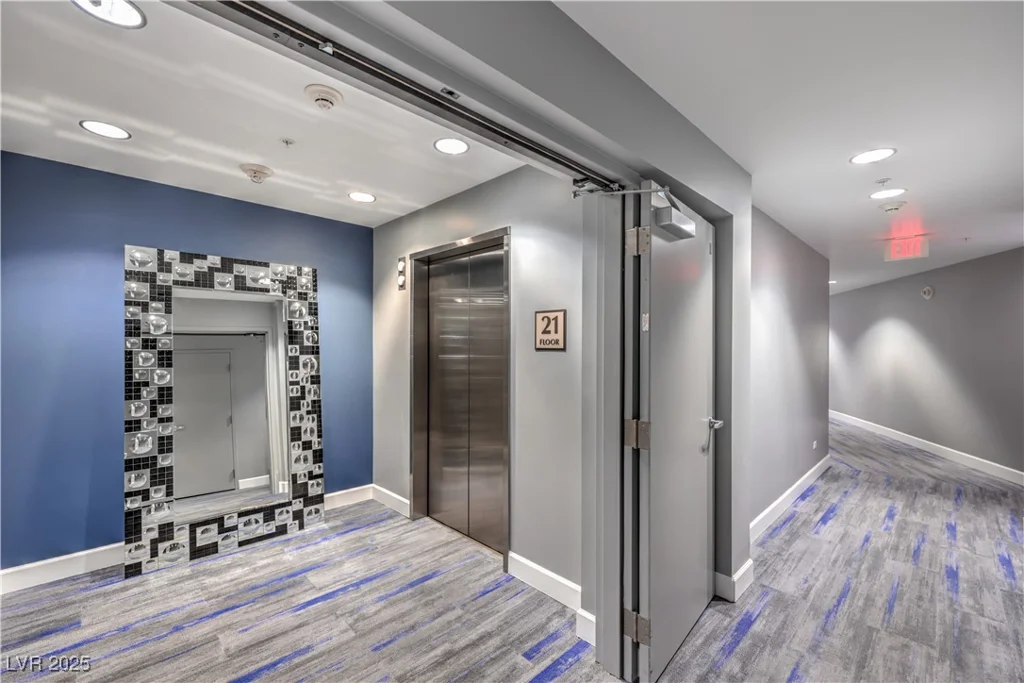 200 Sahara, Las Vegas, NV 89102