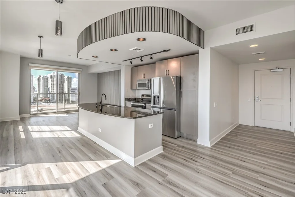 200 Sahara, Las Vegas, NV 89102