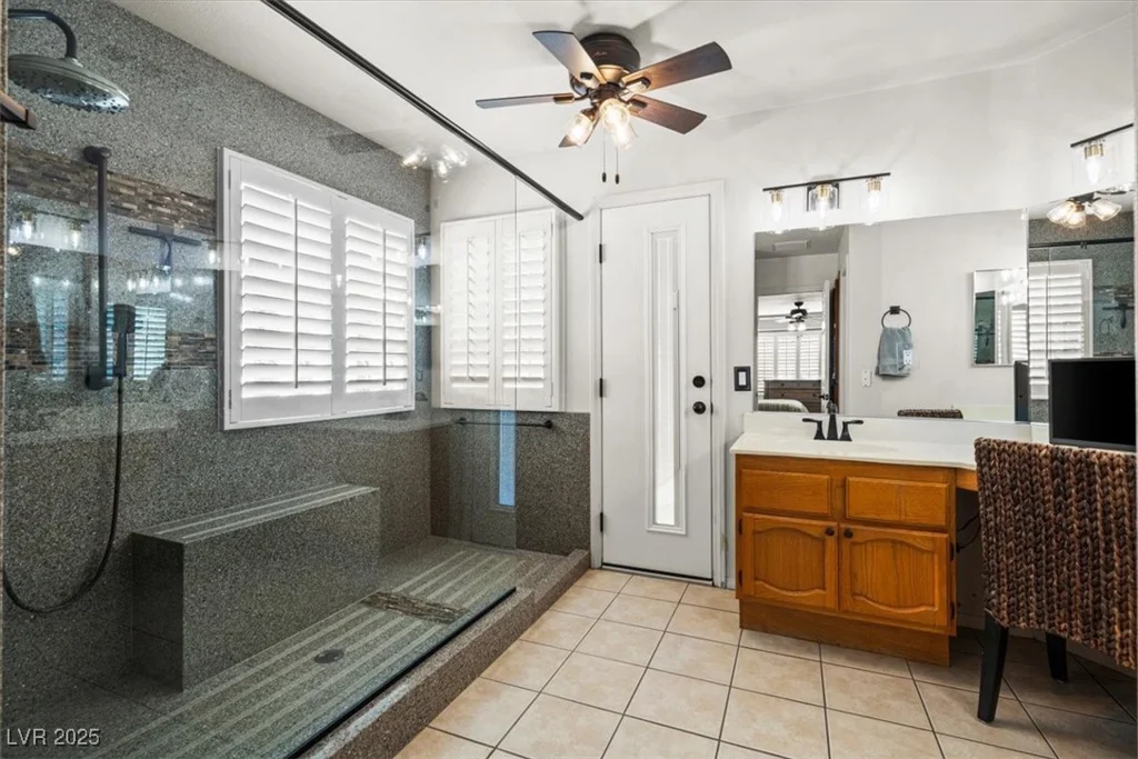 6316 Canyon Ridge, Las Vegas, NV 89108