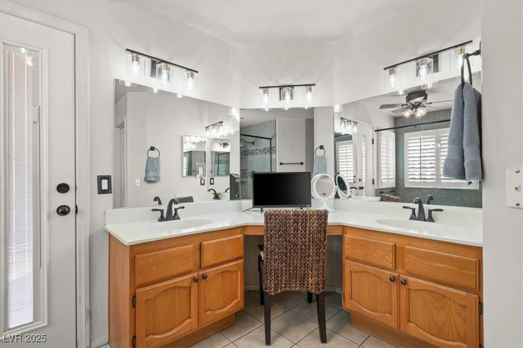 6316 Canyon Ridge, Las Vegas, NV 89108