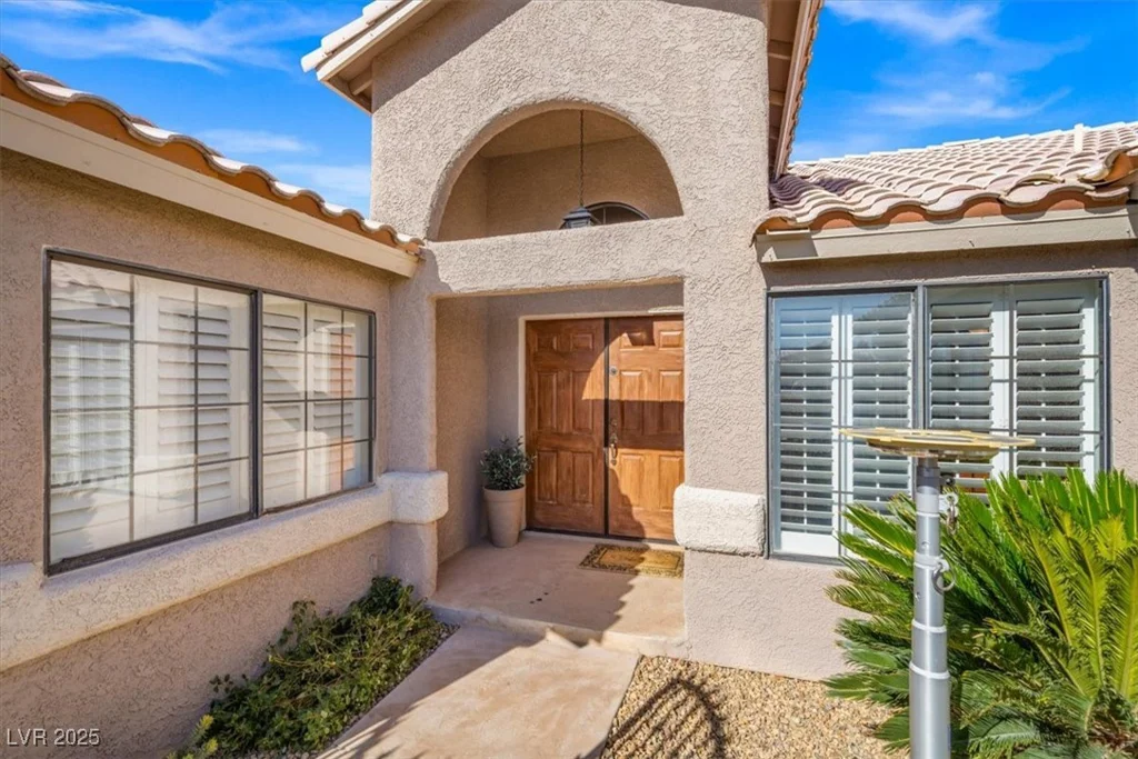 6316 Canyon Ridge, Las Vegas, NV 89108