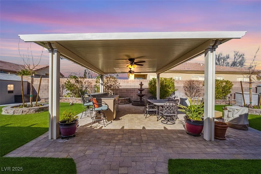 6316 Canyon Ridge, Las Vegas, NV 89108