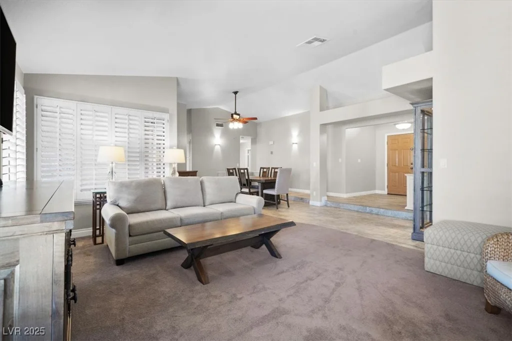 6316 Canyon Ridge, Las Vegas, NV 89108