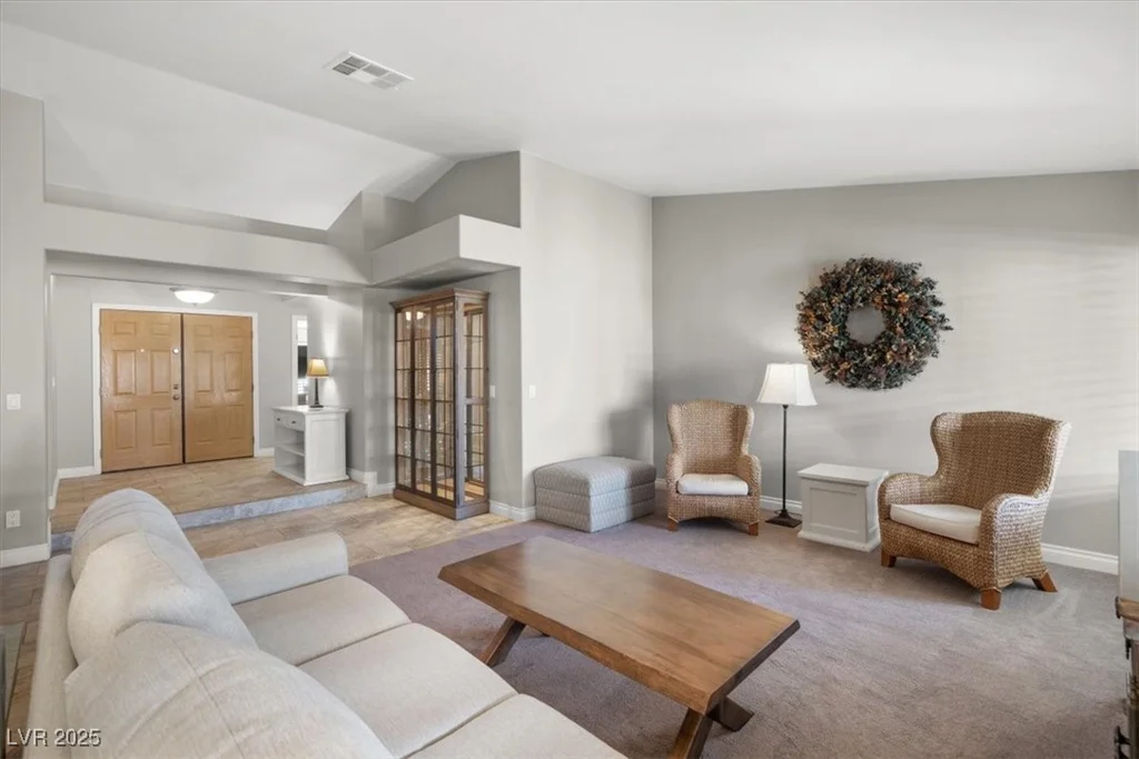 6316 Canyon Ridge, Las Vegas, NV 89108