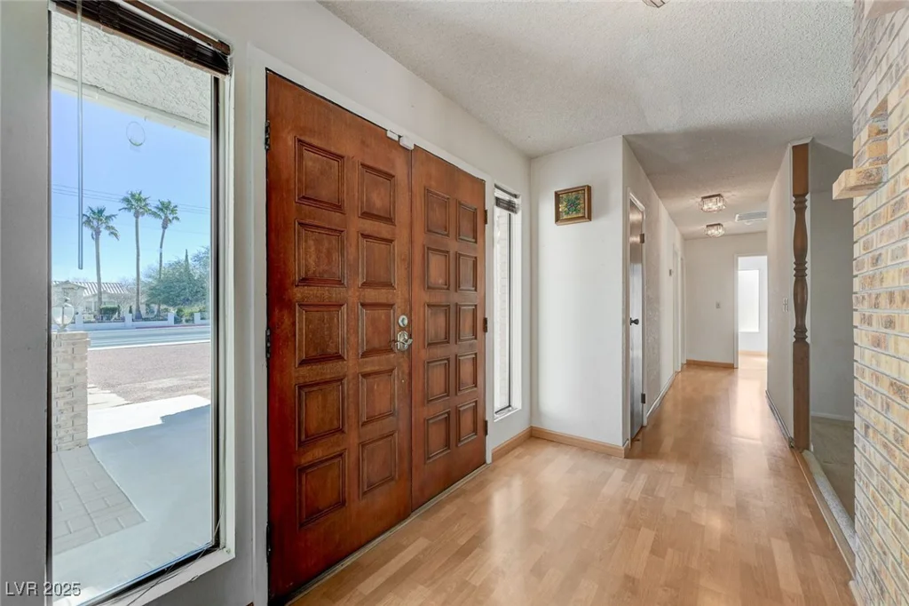 3716 Torrey Pines, Las Vegas, NV 89108