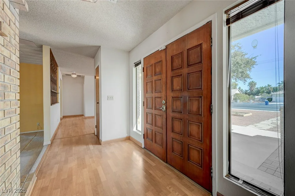 3716 Torrey Pines, Las Vegas, NV 89108