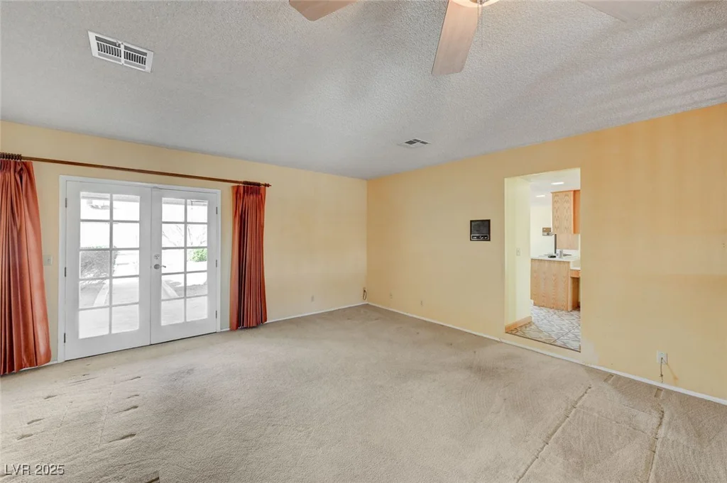 3716 Torrey Pines, Las Vegas, NV 89108