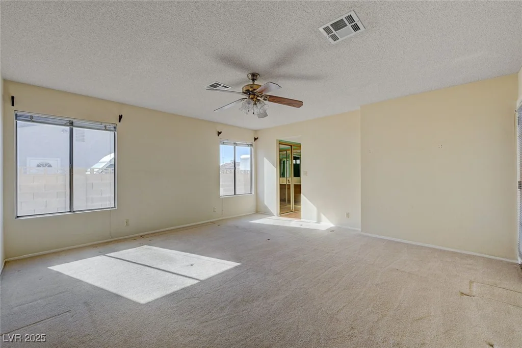 3716 Torrey Pines, Las Vegas, NV 89108