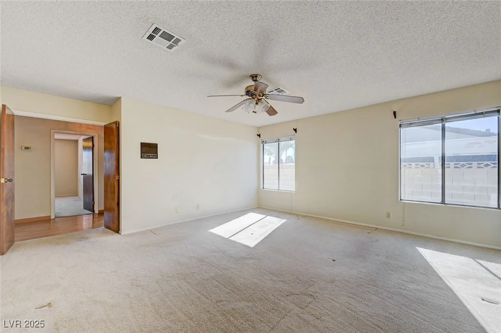 3716 Torrey Pines, Las Vegas, NV 89108