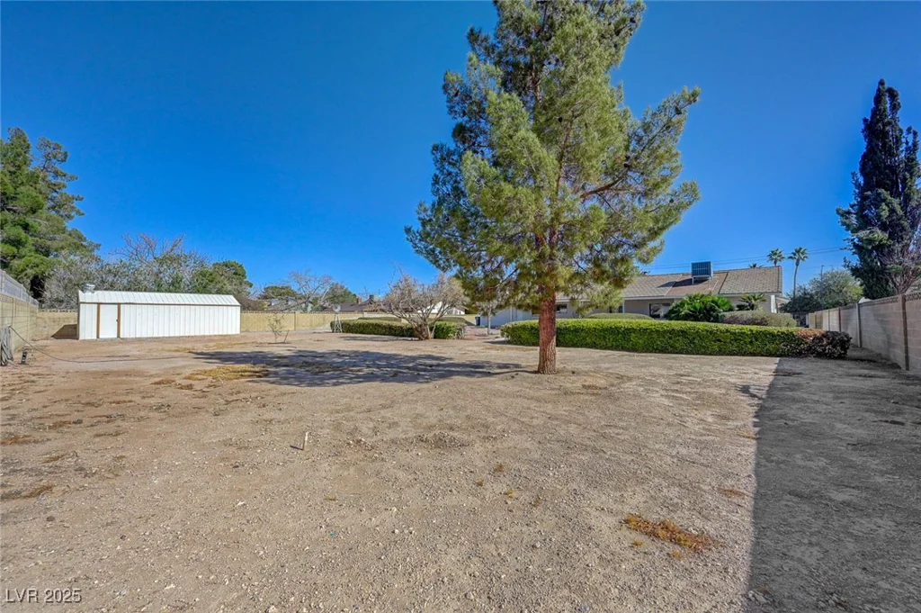 3716 Torrey Pines, Las Vegas, NV 89108