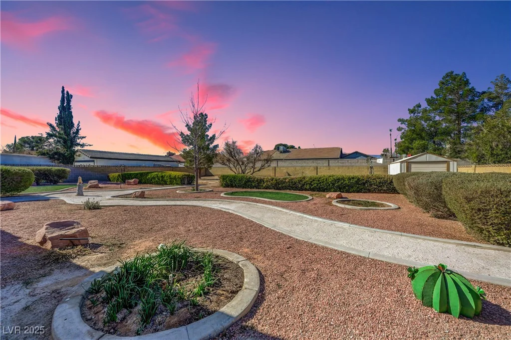3716 Torrey Pines, Las Vegas, NV 89108