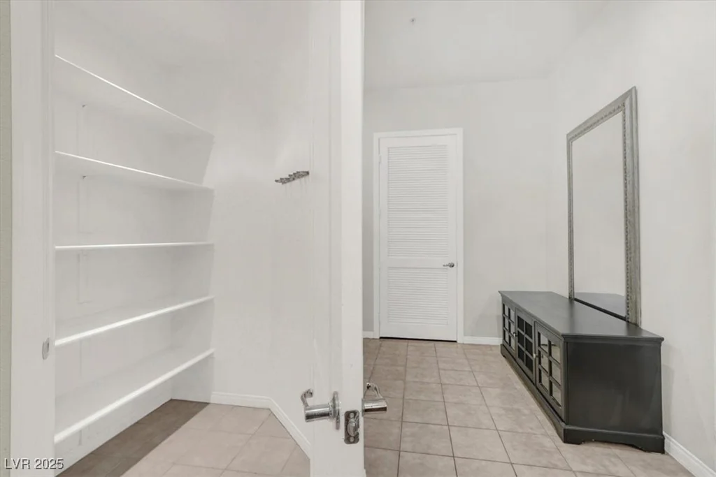 50 Serene, Las Vegas, NV 89123