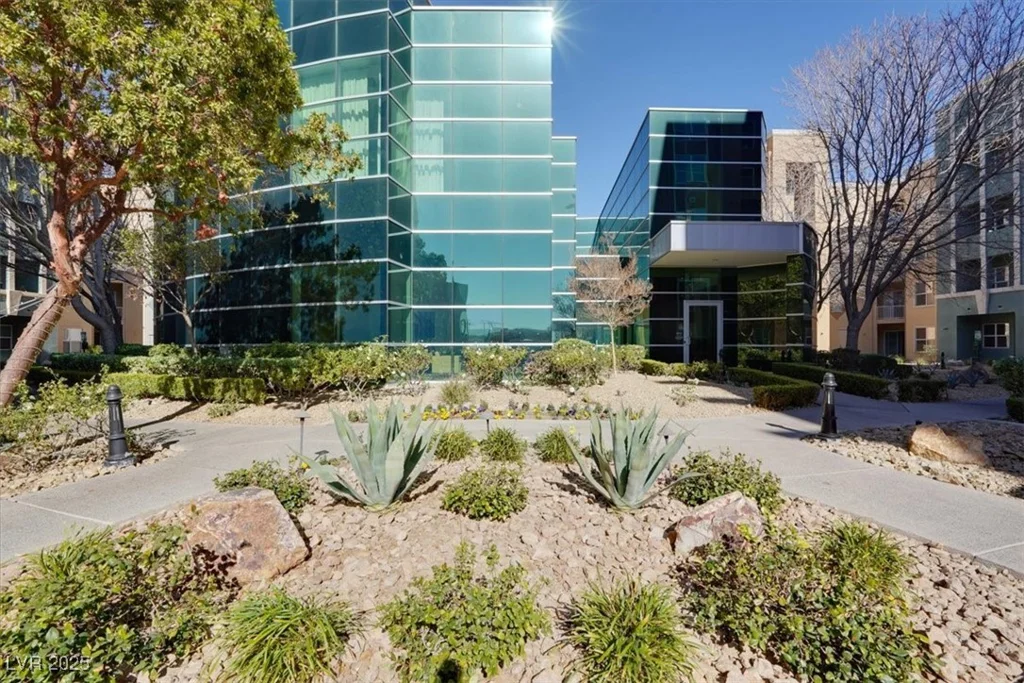 50 Serene, Las Vegas, NV 89123