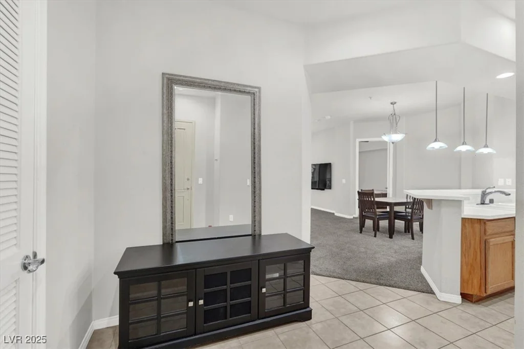 50 Serene, Las Vegas, NV 89123