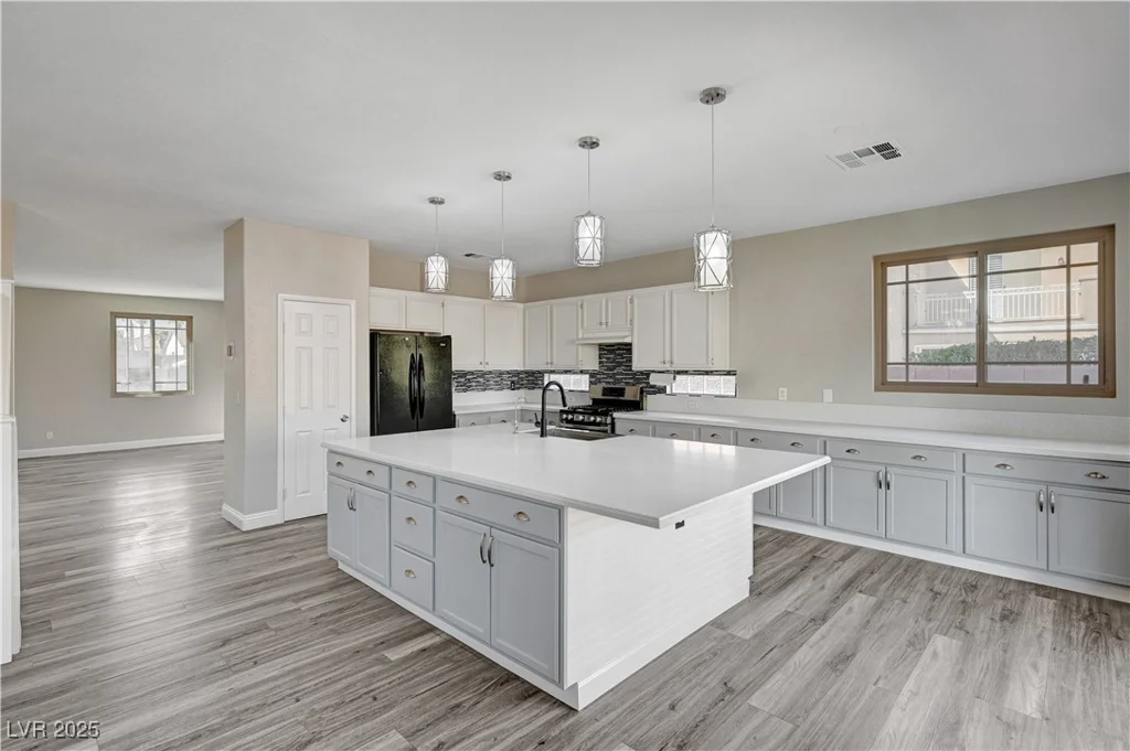 58 Desert Castle, Henderson, NV 89012