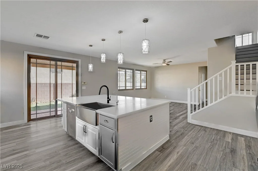 58 Desert Castle, Henderson, NV 89012
