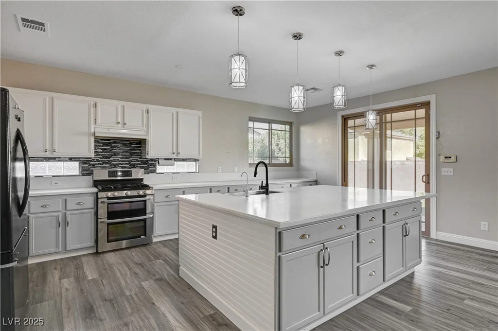 58 Desert Castle, Henderson, NV 89012