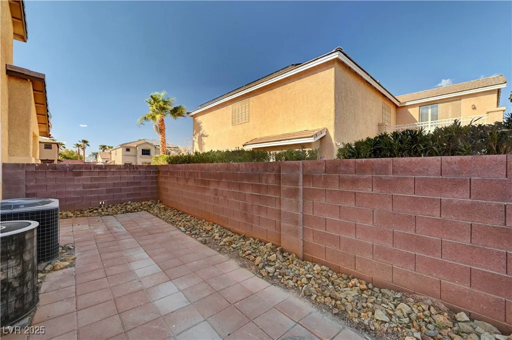 58 Desert Castle, Henderson, NV 89012
