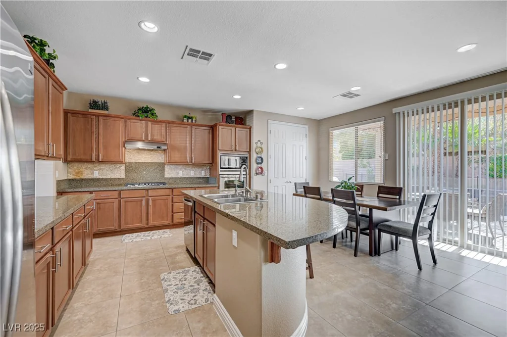 7195 Morningside Ranch, Las Vegas, NV 89113