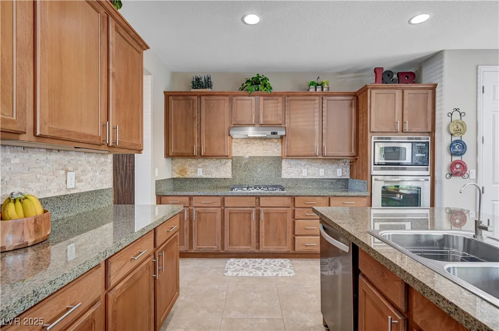 7195 Morningside Ranch, Las Vegas, NV 89113
