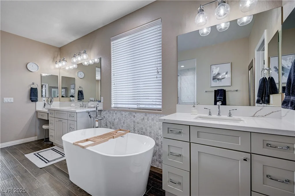 7195 Morningside Ranch, Las Vegas, NV 89113